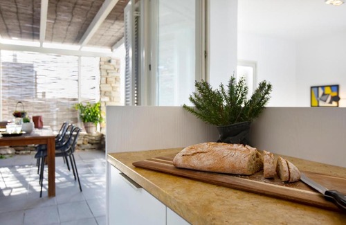 Kea Villa | Leonette Villa Kea