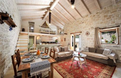 Makratika Villa | Leonora house - Two Bedroom Villa, Sleeps 4