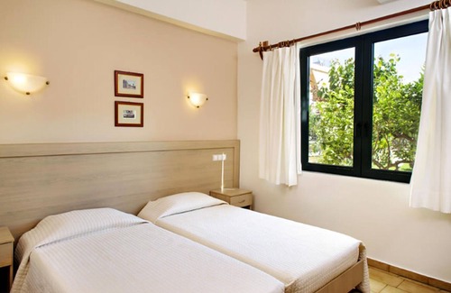 Vamvakopoulo Apartment | Lili Apartments,104,oasis 2,5 km from Hania center
