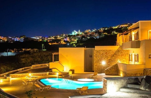 Fira Apartment | Long Vista apartment