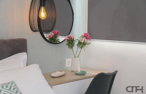 Thessaloniki City Centre Apartment | Luxury 80m2 apartment with balcony downtown Thessaloniki