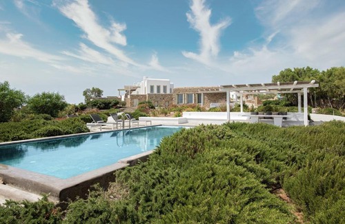 Kalafatis Villa | Luxury Mykonos Villa Villa Alaya Pool AC Kalafatis