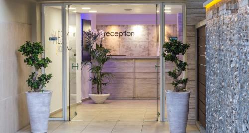 Rhodes Hotel | Majestic Hotel - Adults Only