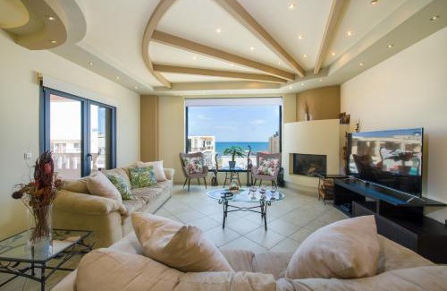 Agia Marina Apartment | Manolia Dream Apartment 3-bedrooms 30m to the beach