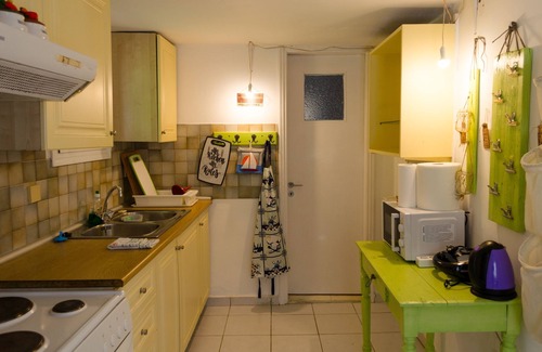 Aegina Town Apartment | Marini Traditional Cottages