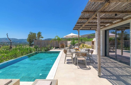 Archangelos Villa | Massari Hills Villa 8