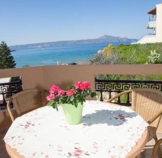 Plaka Apartment | Meandros