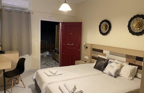 Fira Apartment | Mela’s (6)