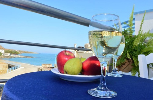 Milatos Beach Apartment | Meltemi Beach Apartments