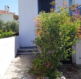 Aipeia House | Modernes Ferienhaus in toller Lage