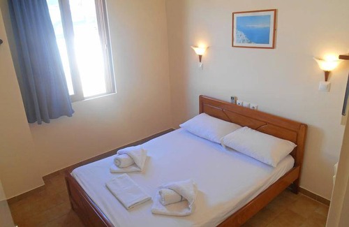 Ios House | Motel ∙ 8 guests