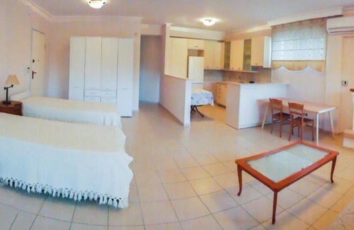 Porto Rafti House | Mpetty's Apartment