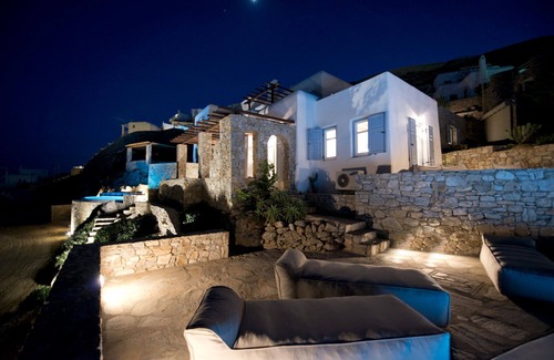 Psarou Villa | My Rental Homes - Villa Amon with panoramic view and private swimming pool