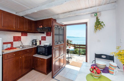Kavalleraina Cottage | Nausica House: Cosy renovated cottage, stunning views of Agni Bay