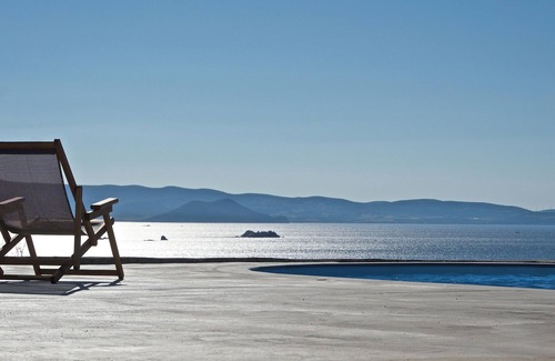 Maragas Villa | Naxos Aigli Junior villas & Master villa.dream blue.think light.