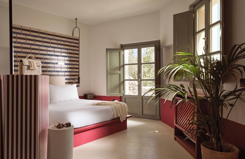 Finikia Hotel | Neema Maison Finikia Santorini
