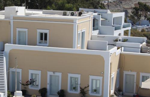 Fira House | NEOKLASSIKO KOUKOULI