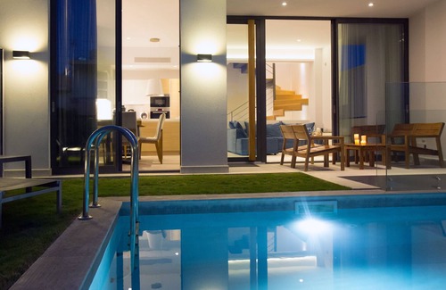 Kato Galatas Villa | New VILLA KATIA, 150 m from Sandy Beach