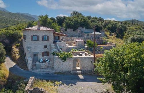 Kalamata Villa | Niki's Tower - Serene Seaview Stone Getaway