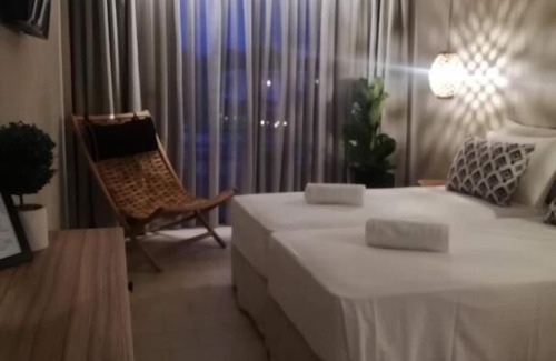 Theologos Hotel | Nikos Ikies