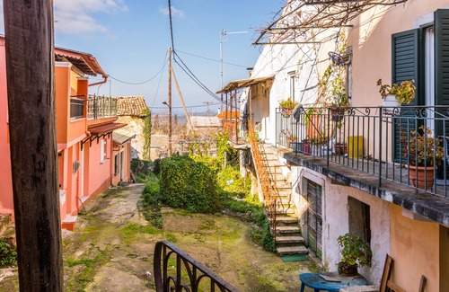 Aleimmatades Apartment | Nina's Traditional House by Estia