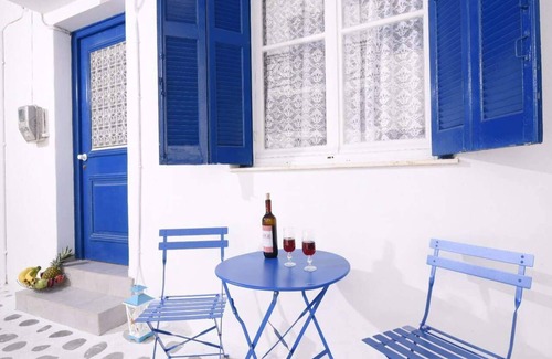 Parikia House | Old Town Traditional House
