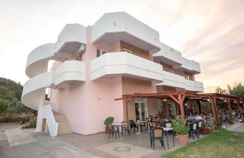 Faliraki Apartment | Old Windmill Studios
