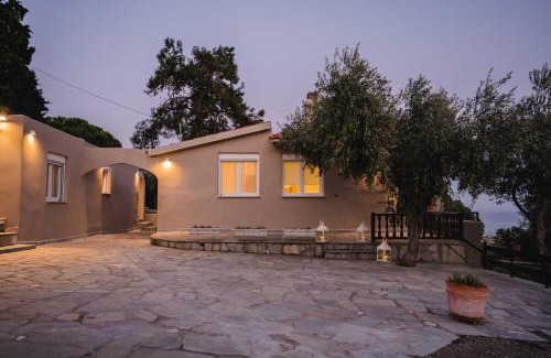 Palaio Tsifliki House | Our House 2 Luxury Suites