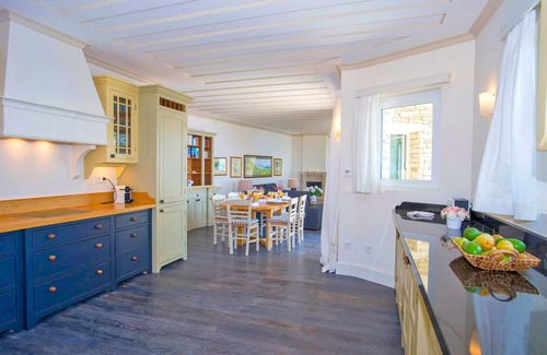 Nisaki Villa | Paleopetres Blanche - pool - sea views - beaches - premium location -