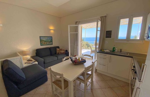 Petaleia House | Paleopetres K-Four - Double Suite - sea views - pool - Kalami -