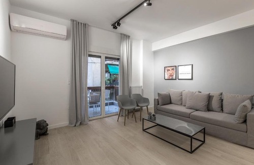 Pangrati Apartment | Pangrati Grove Apartment