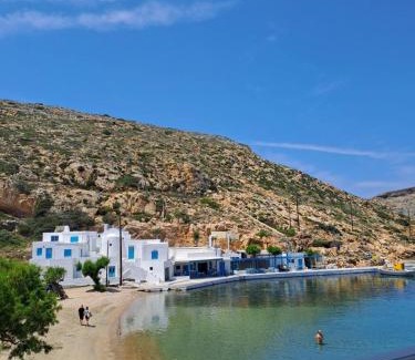 Herronisos House | Poudas House