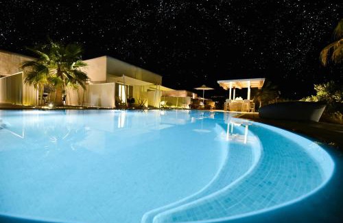 Paraga House | Queen Boutique Suites