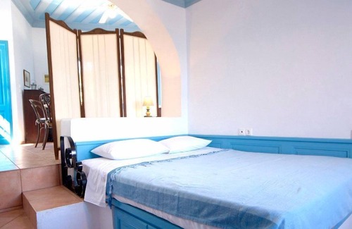 Divarata Villa | R 1141 Alex’s Villa with Sea View With Private Balcony or Terrace, Garden View & Sea view