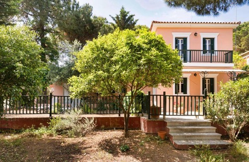 Vasilikos House | Renard Bleu Homes
