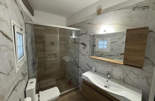 Agios Gordios Apartment | Rolandos Apartments