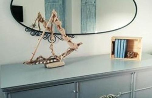 Psathi Apartment | ROSEMARY KIMOLOS