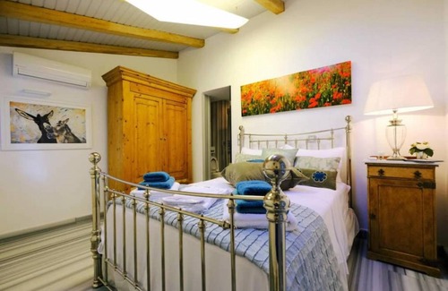 Myrina Apartment | Rosemary Room - Limnos Experience