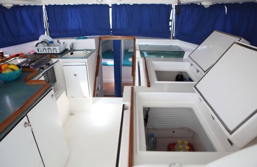 Atsipópoulon Boat Rental | Sailing Experience 'Akasti'