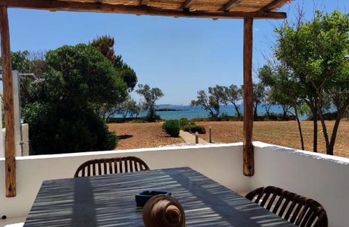 Antiparos Villa | Sandy beach house