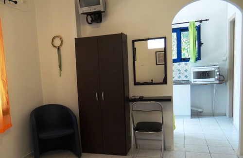 Agios Andreas House | Sarantakis Apartments