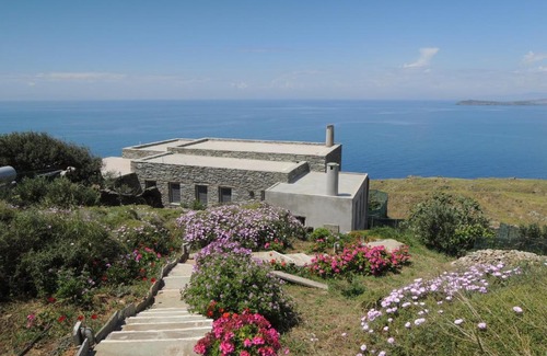 Batsi Villa | Sea Bird