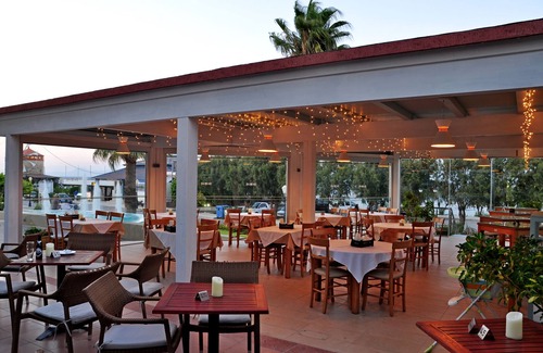 Ialyssos Apartment | Sea Melody Beach Hotel & Apartments