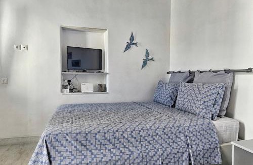 Panormos Apartment | Sea-View Rooftop Terrace Studio