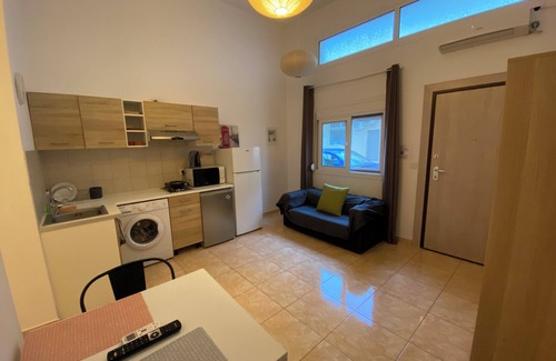 Korinthos Apartment | Sisifou Apartments