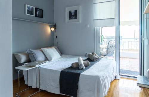 Pangrati Apartment | Small & cozy with Acropolis & Lycabettus view