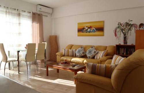 Haraki Apartment | Summer Lovin