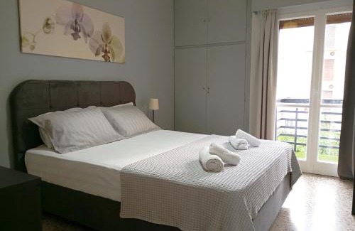 Loutraki Apartment | Sunny Living