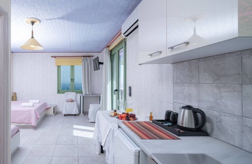 Piskopiano Apartment | Sunset Haven in Chersonisos