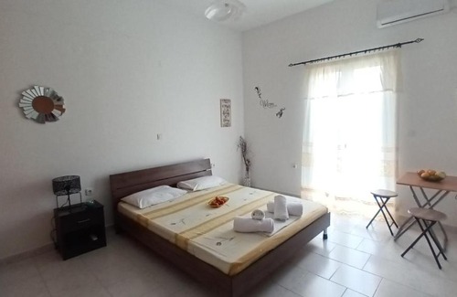 Ermoupoli Apartment | Syros cozy studio 1